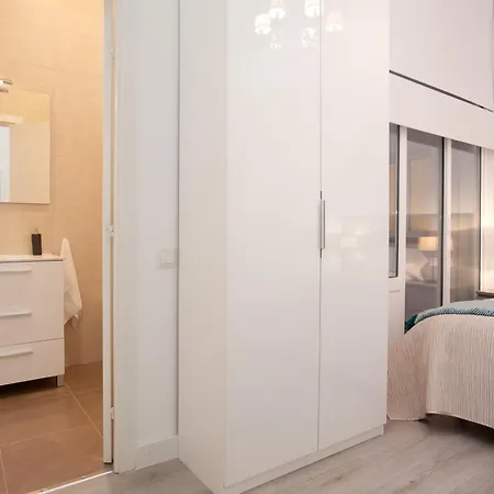 Click&Flat Seneca Suites Barcelona Room photo