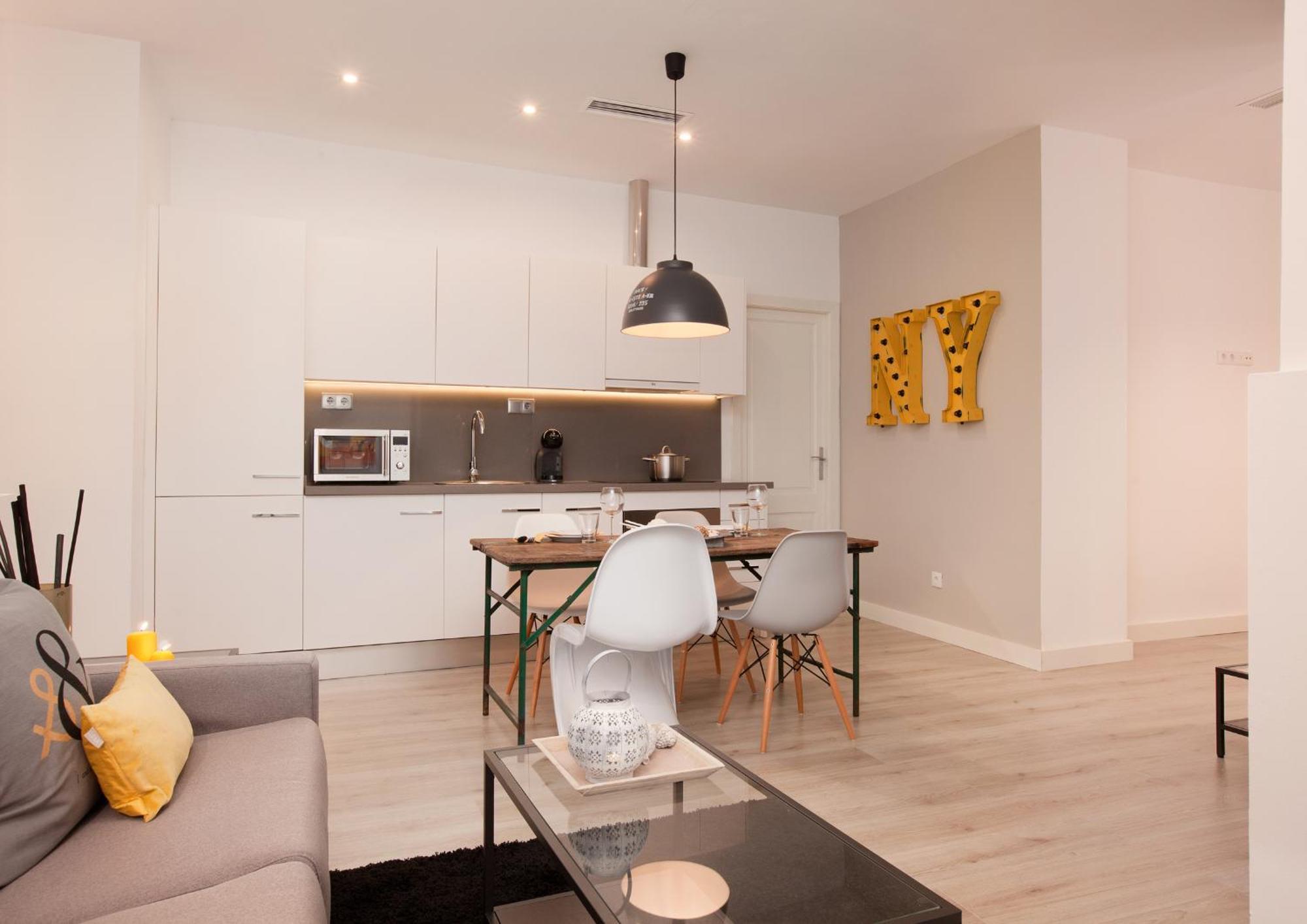 Apartament Click&flat Seneca *
